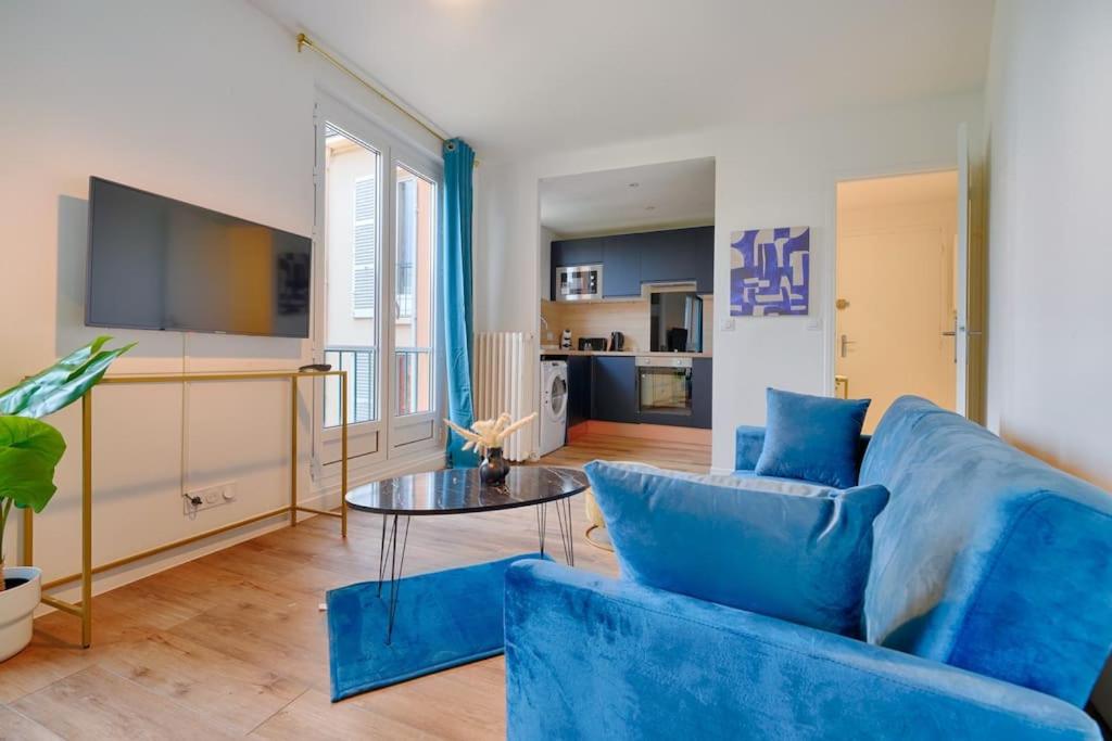 Welcome to Blue Dream House - 5