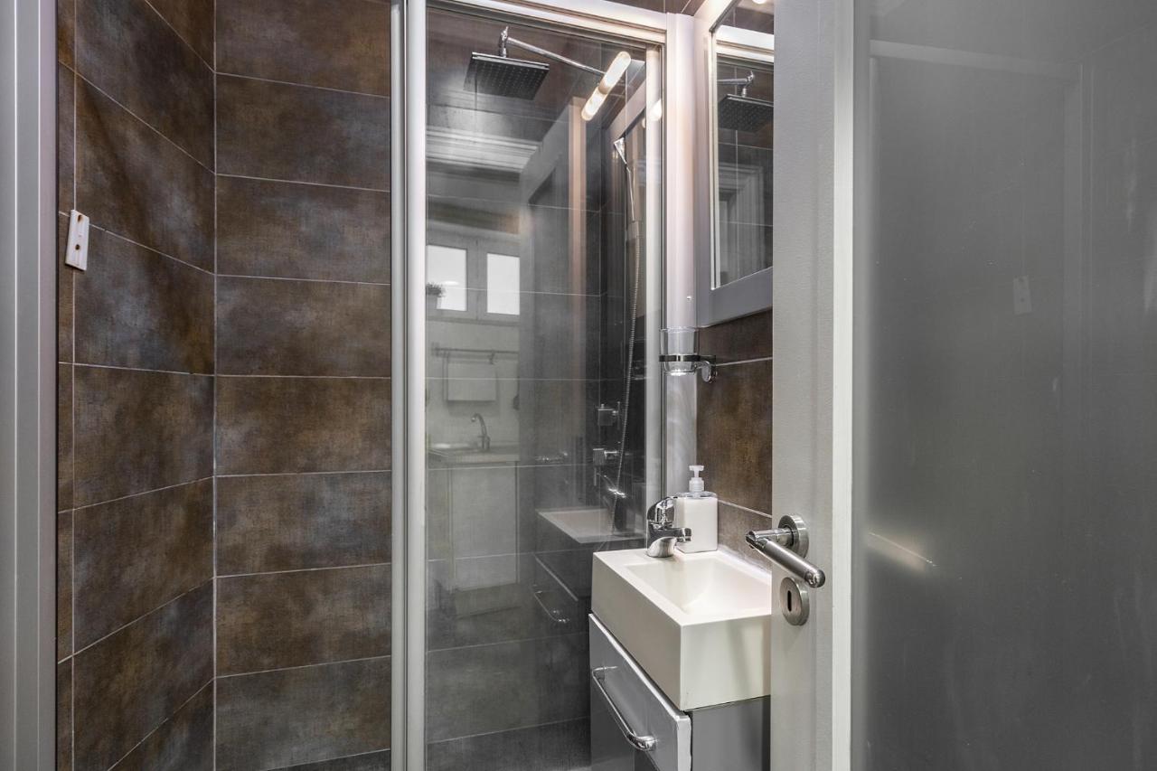 WHome Hidden Gem in Alfama perfect to explore Lisbon - 2