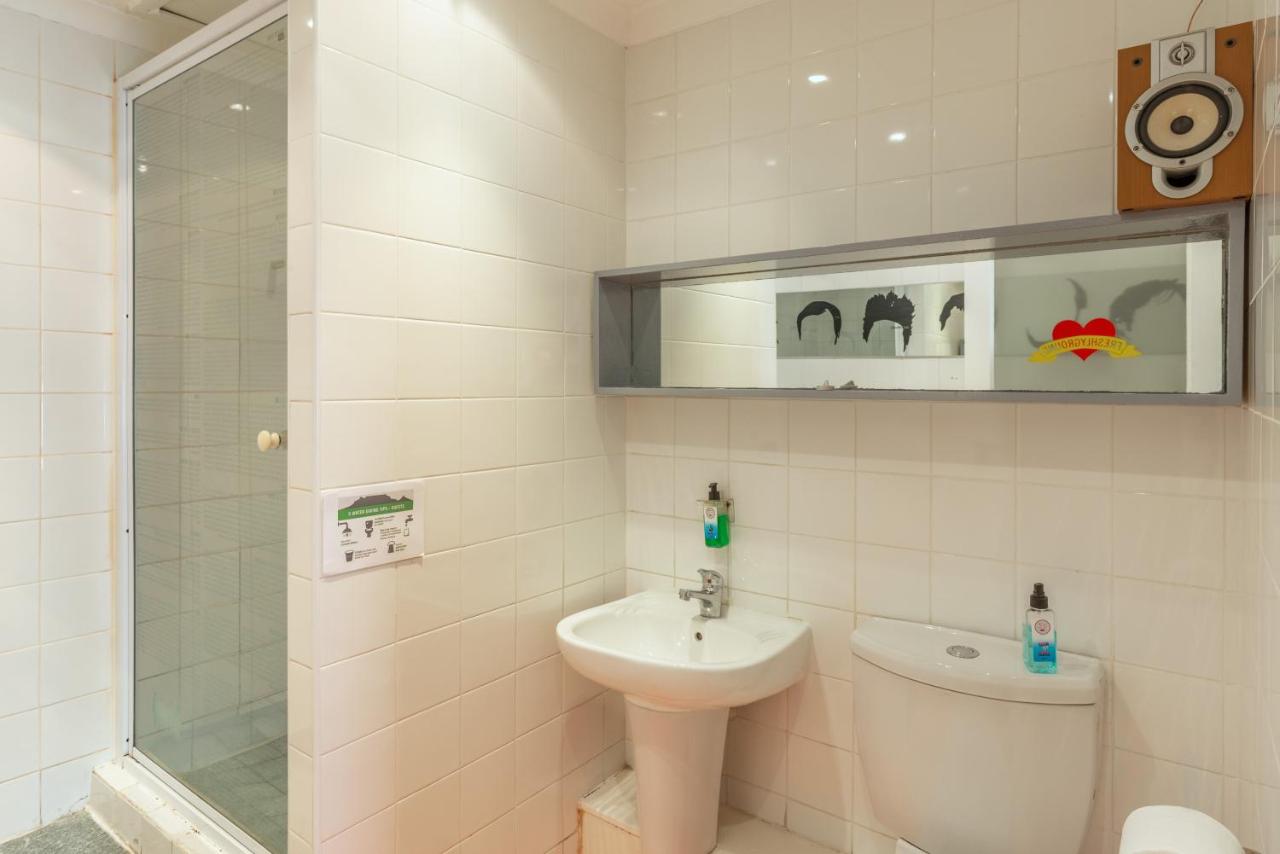 Daddy Long Legs Art Hotel - 4