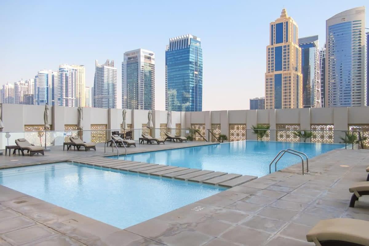 Frank Porter - West Avenue - 4