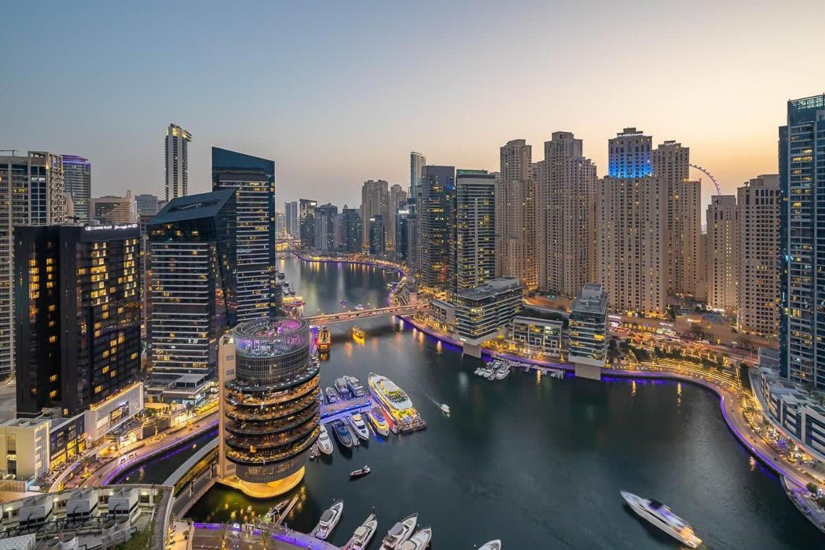 Frank Porter - Emaar Residences Dubai Marina - 2