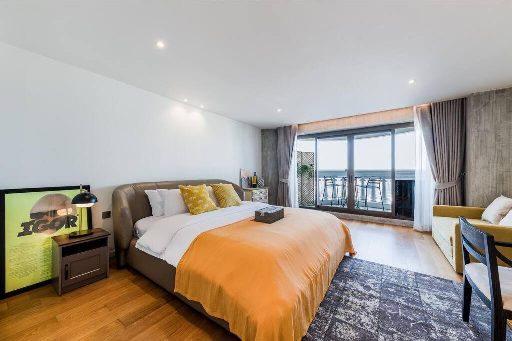 Iconic skyline, Big apartment, Great location - 3