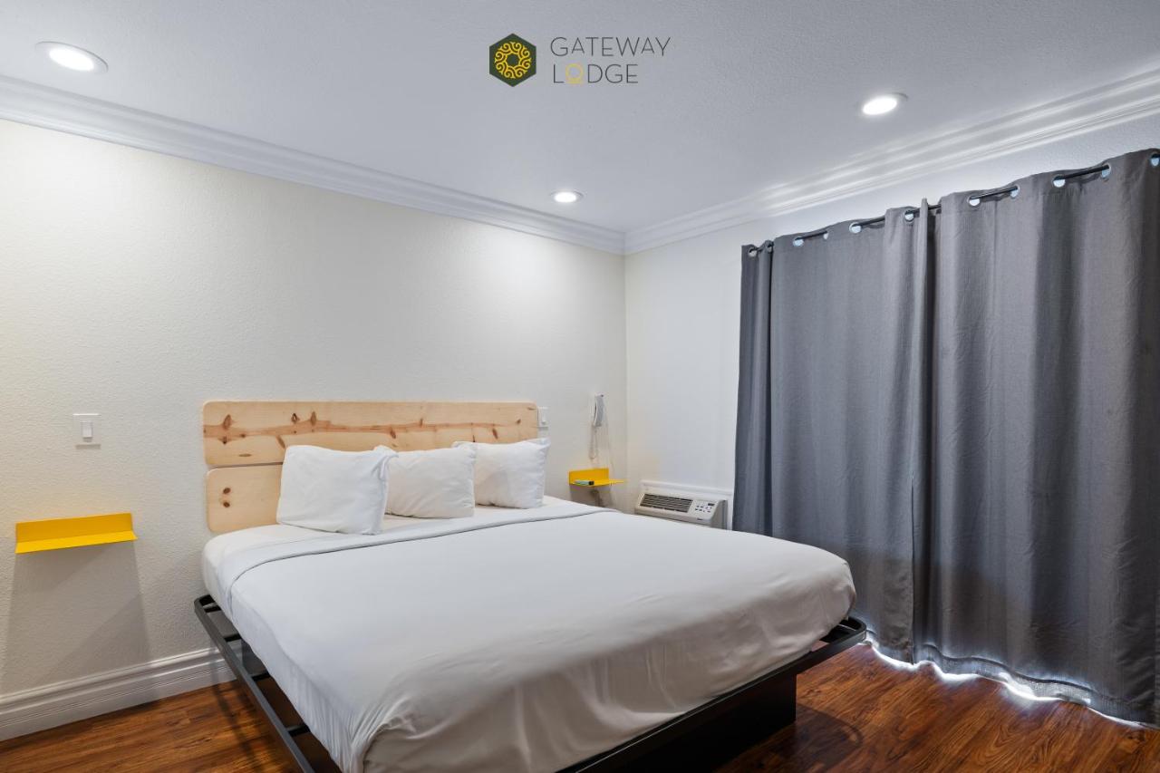 Gateway Lodge Motel — photo 11