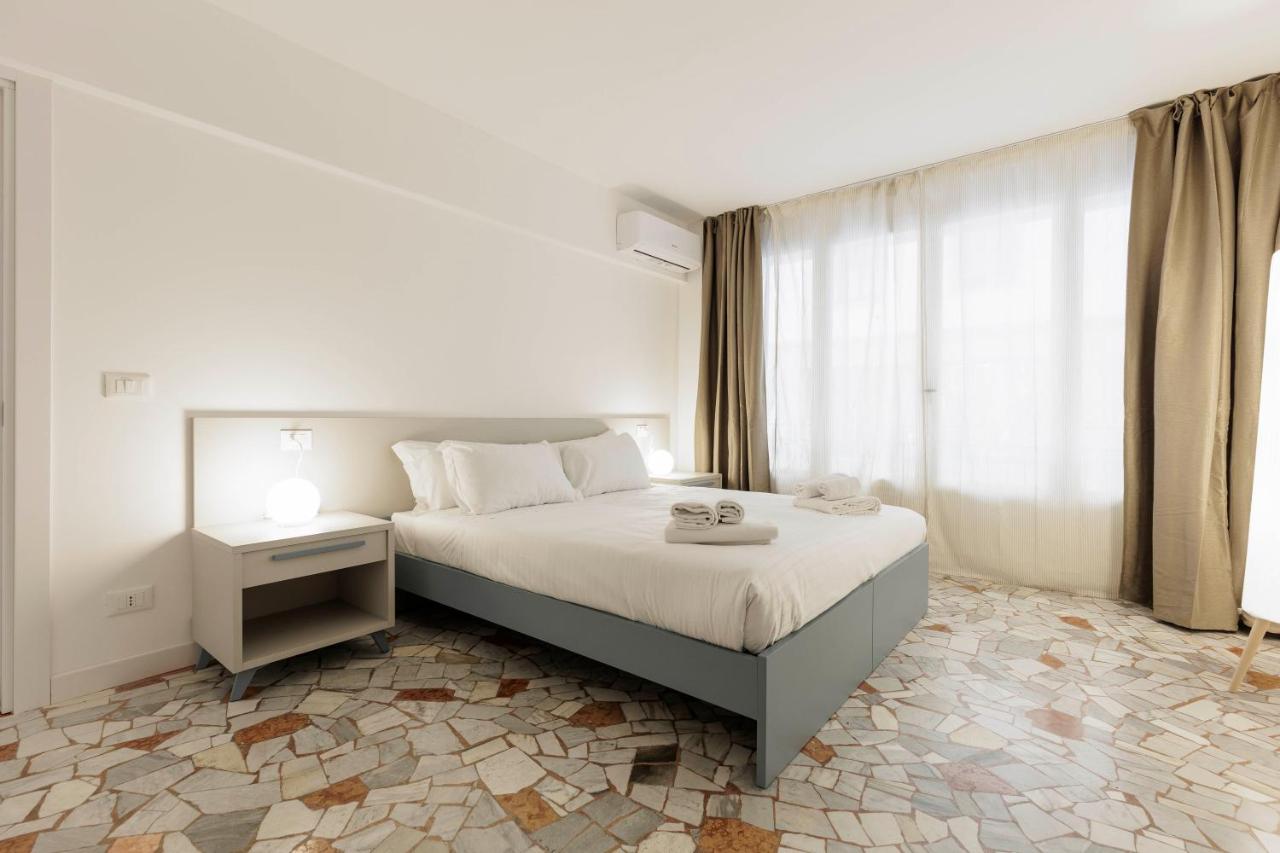 Giordano Luxury Home - 3