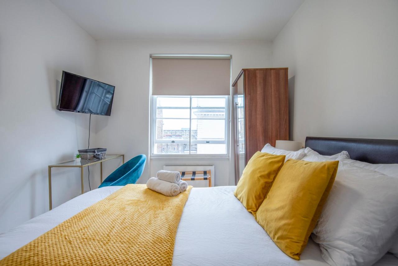 Double in Notting Hill, Private Minibar & Coffee - 2