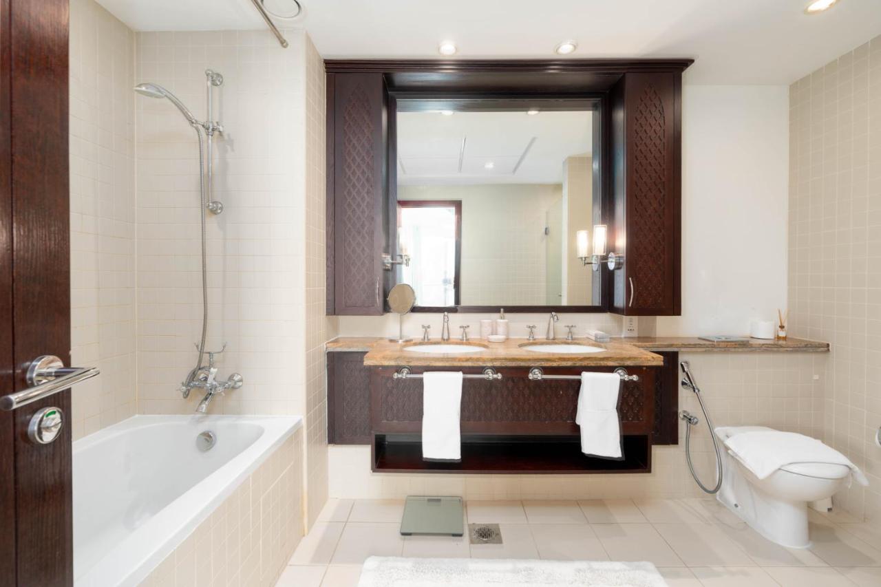 Incredible Fountain Views 2.5 BR Burj Residences - 3