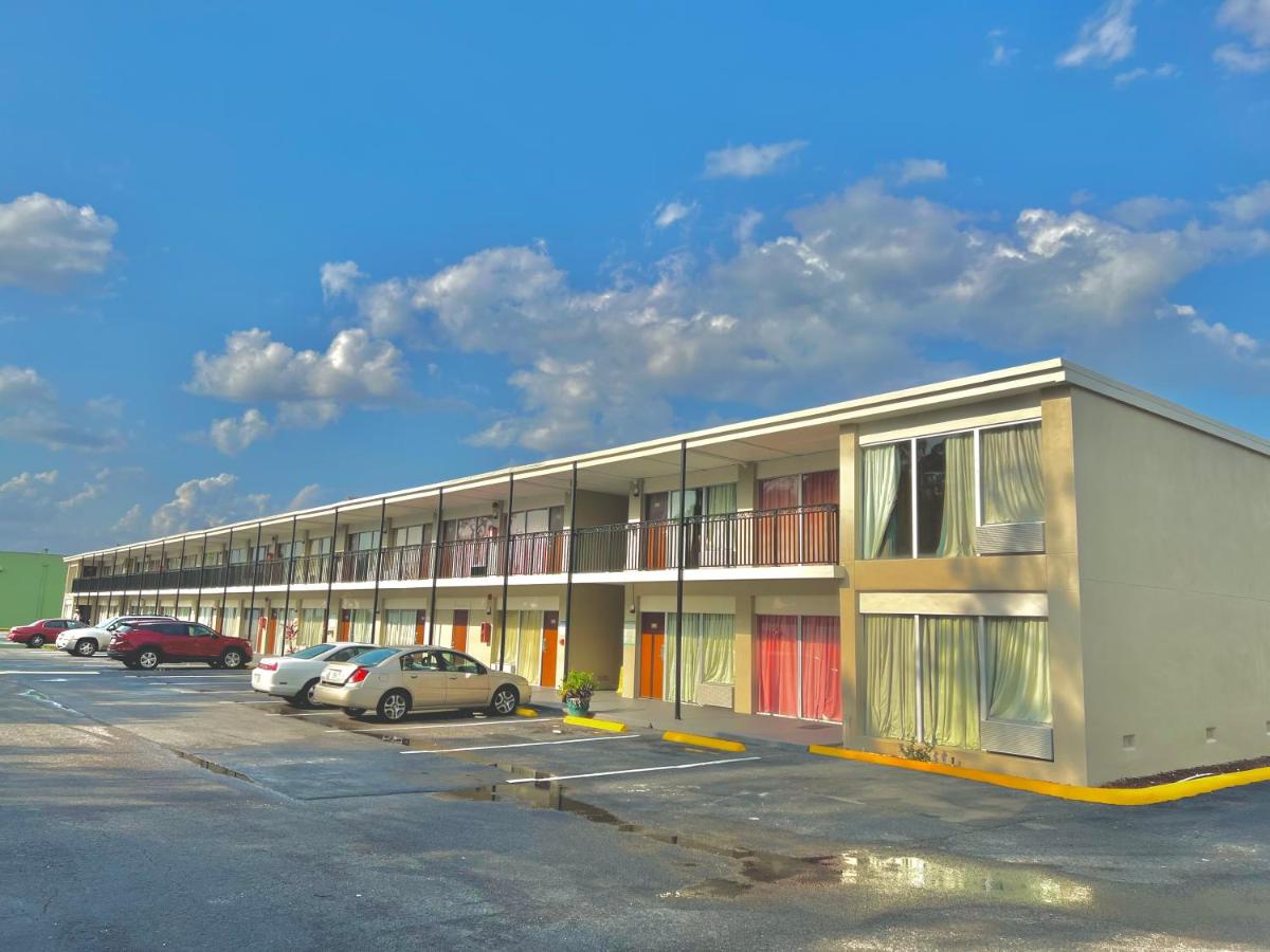 River Palm Hotel — photo 8