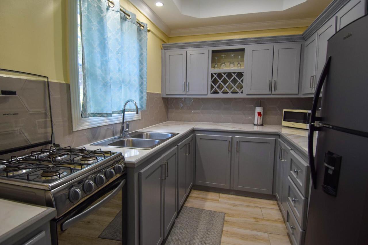 Sea Piton View Apartment- Location, Convenience, Modern Living - 3