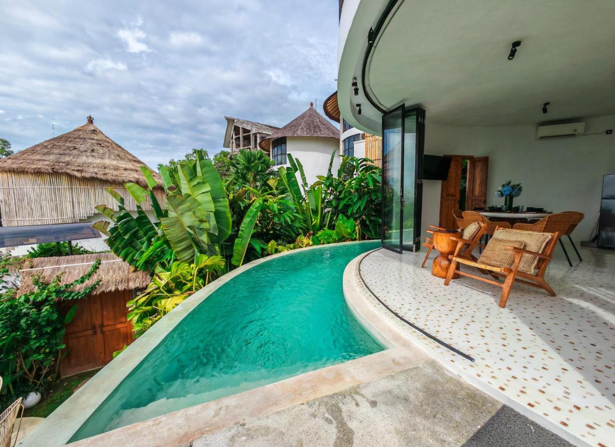 Hillstone Luxury Village - 4