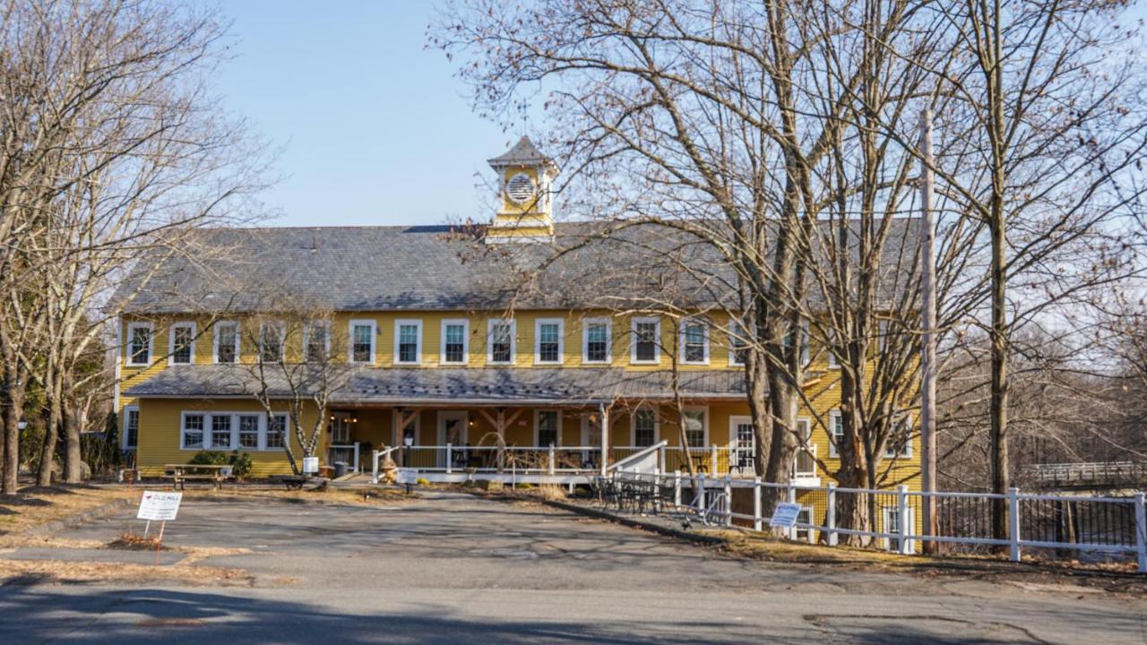Old Mill Inn — photo 1