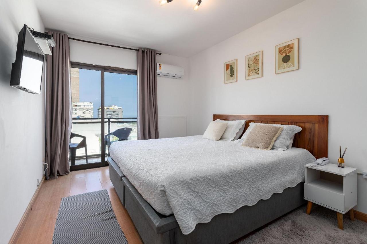 (902-B) Studio com Vista Mar e Comodidades - 2