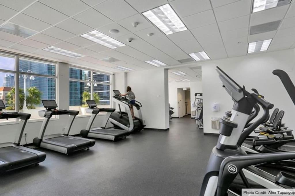 Comfy 28th floor • Brickell • Ocean & City Views - 3