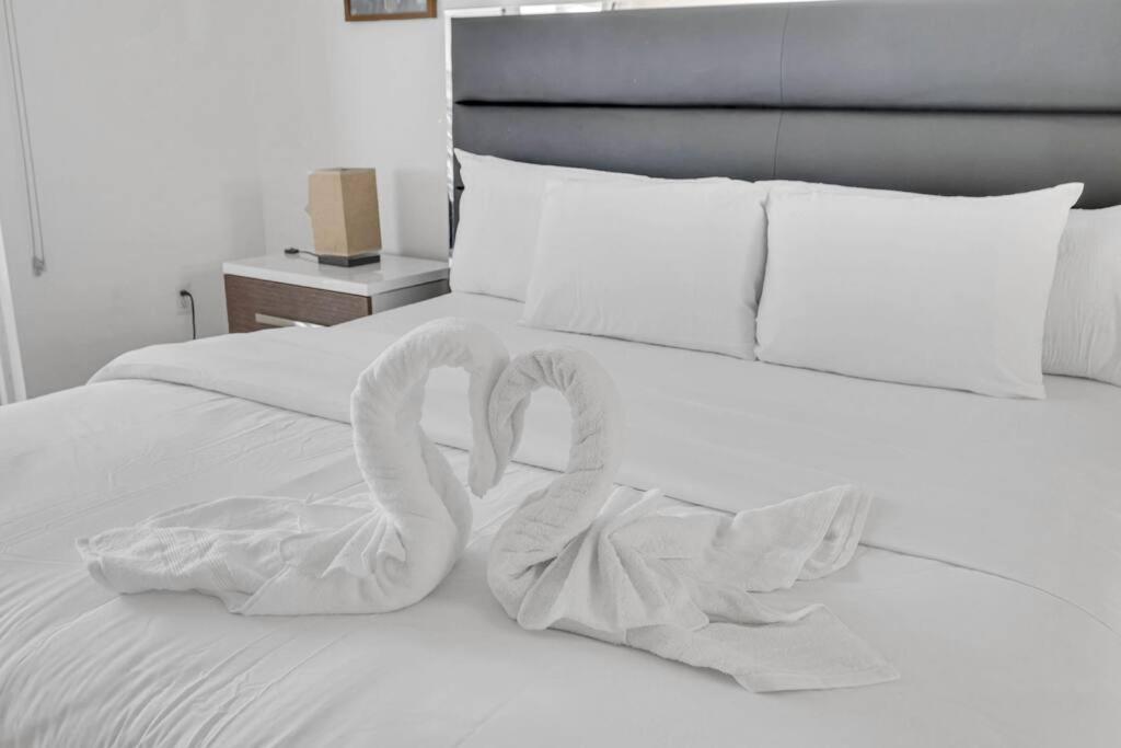 Ocean view 1BR Condo Brickell-FreeParking - 2