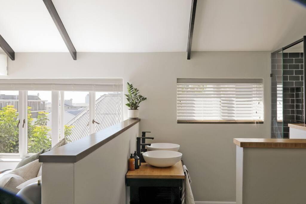 Deane House - Number 17 - 3