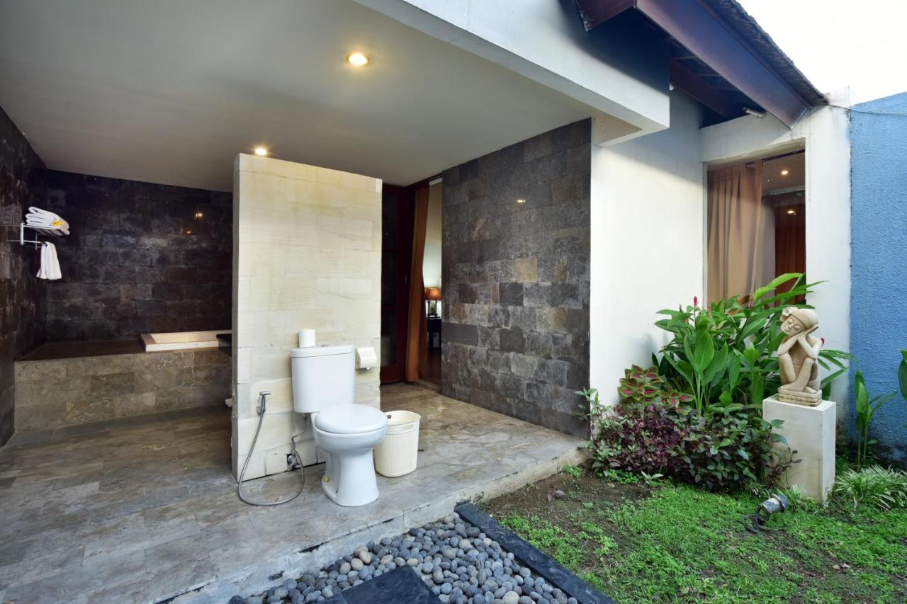 The Khayangan Dreams Villa Umalas - 3