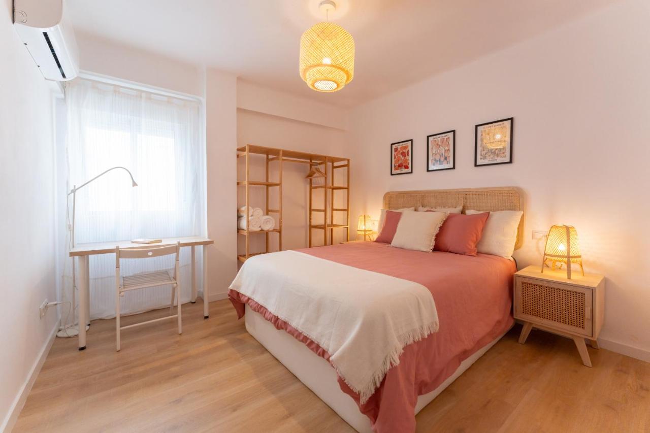 Malaga Lux Oasis - Modern 3BR, Fast WiFi, SmartTV - 4