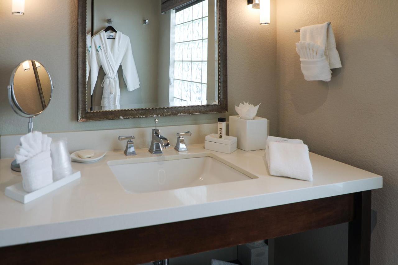 Almond Tree Inn - Adults Only — photo 9