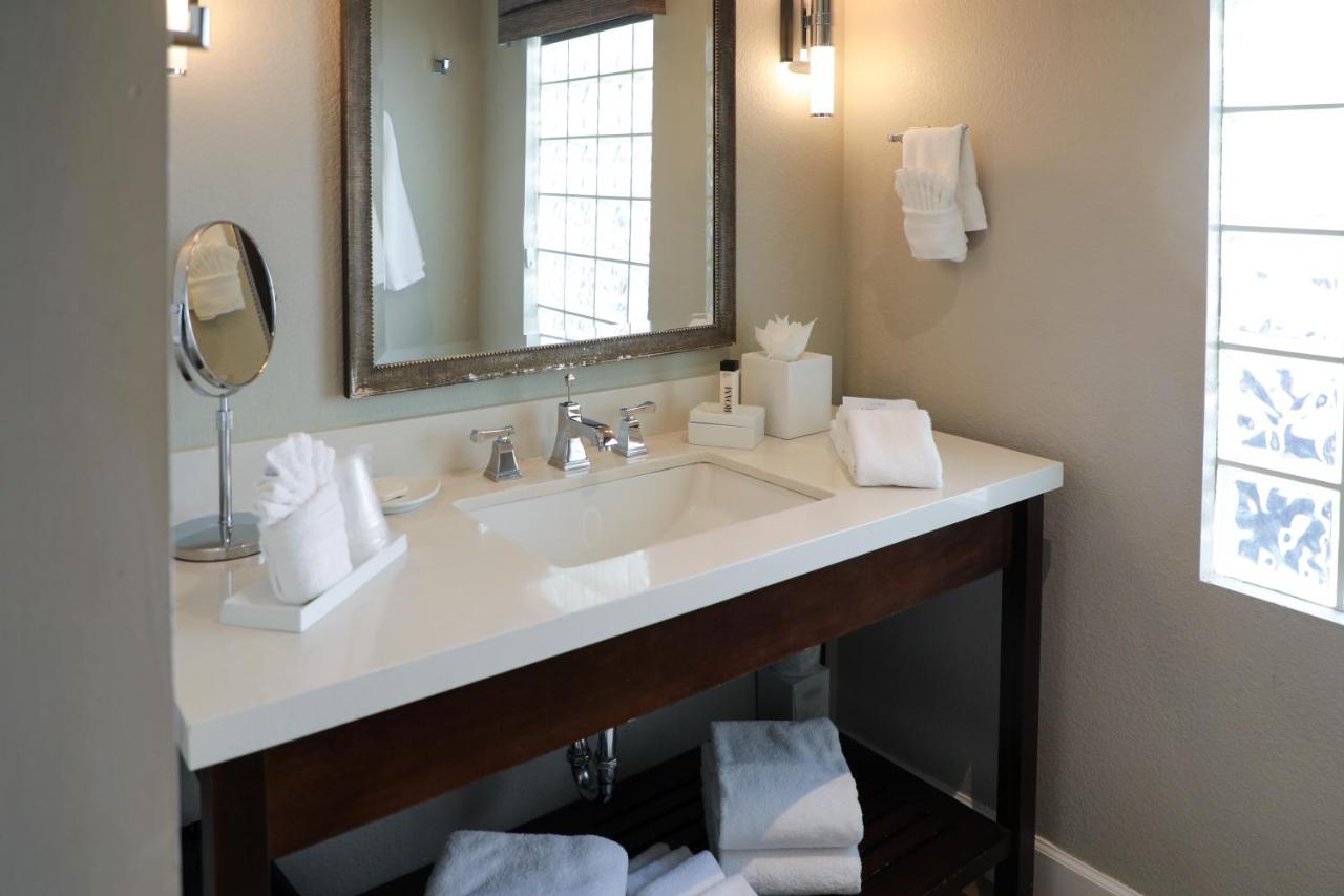 Almond Tree Inn - Adults Only — photo 8