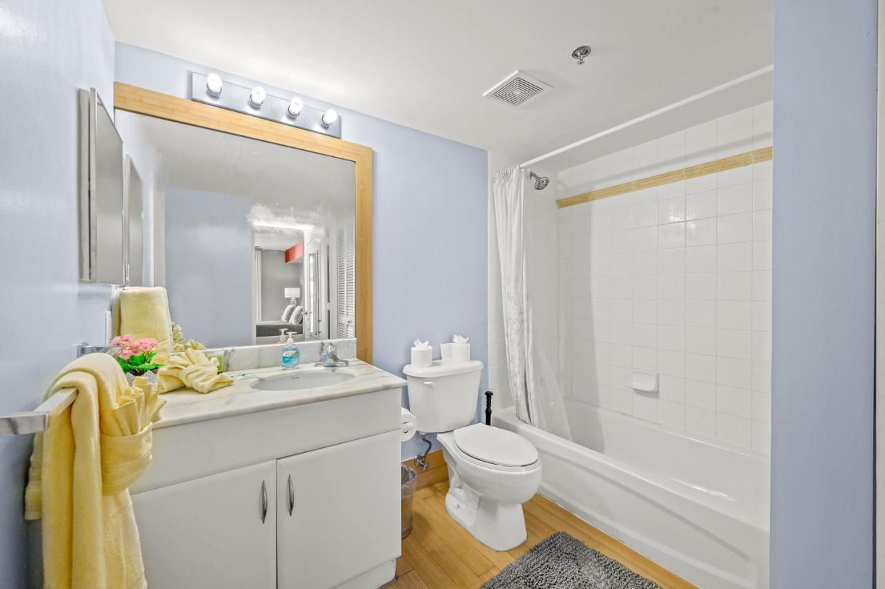 Luxurious 1 Bed Apartment • Brickell • Ocean Views - 4