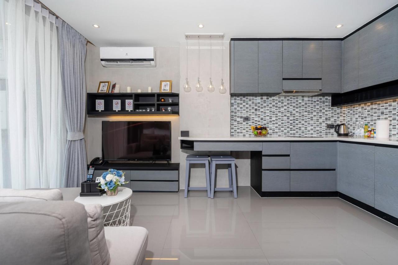 Tropics Kamala Hill View Suite CTG D707, near Beach and Fantasea - 3