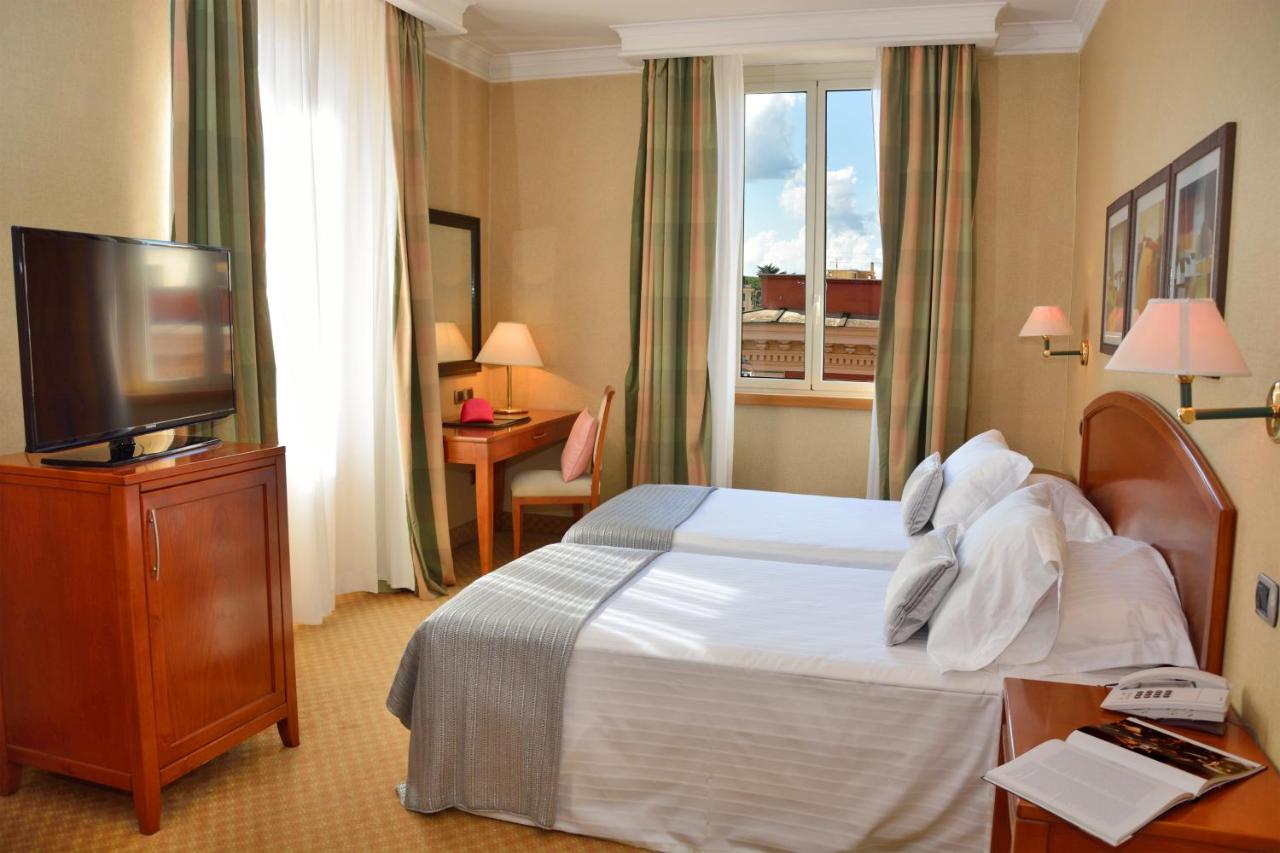 LH Hotel Lloyd Roma - 5