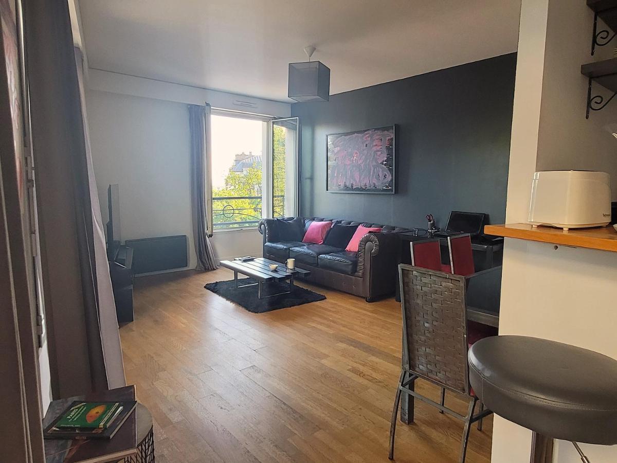 Mimi - Pigalle - Montmartre - Artist's World - 5