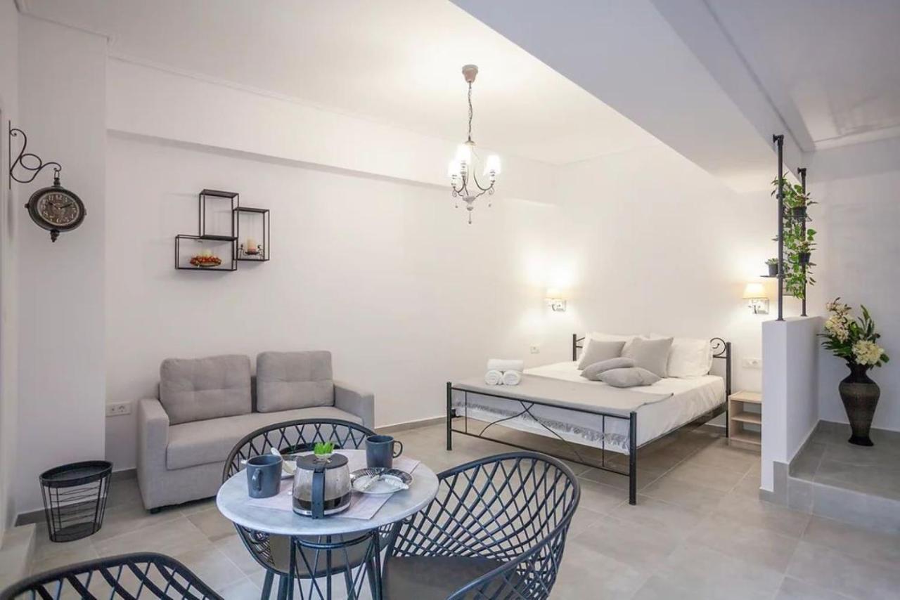 Ifaistos Luxury flat Psyrri square - 2