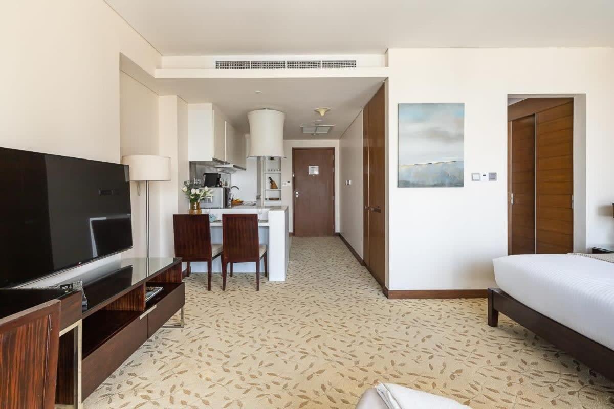 Frank Porter - Emaar Residences Fashion Avenue - 5