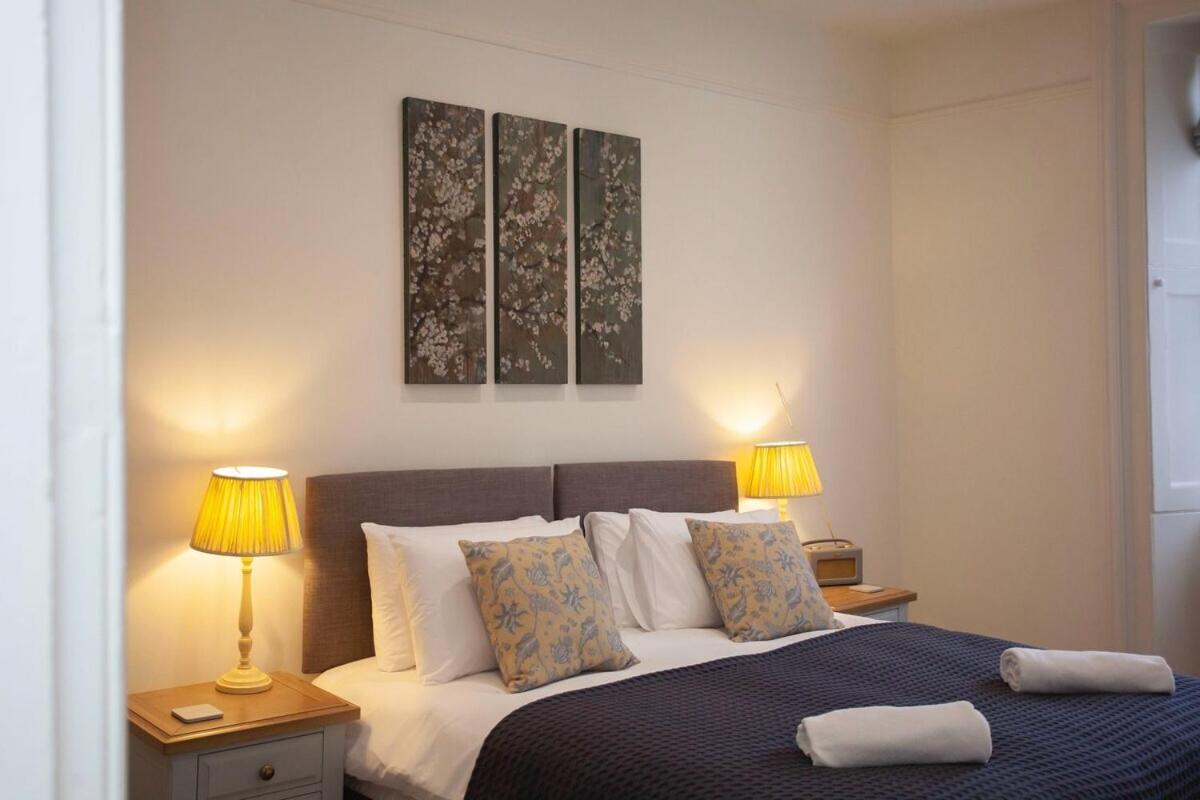 Stunning Central Bath Townhouse off Pulteney Bridge - 3