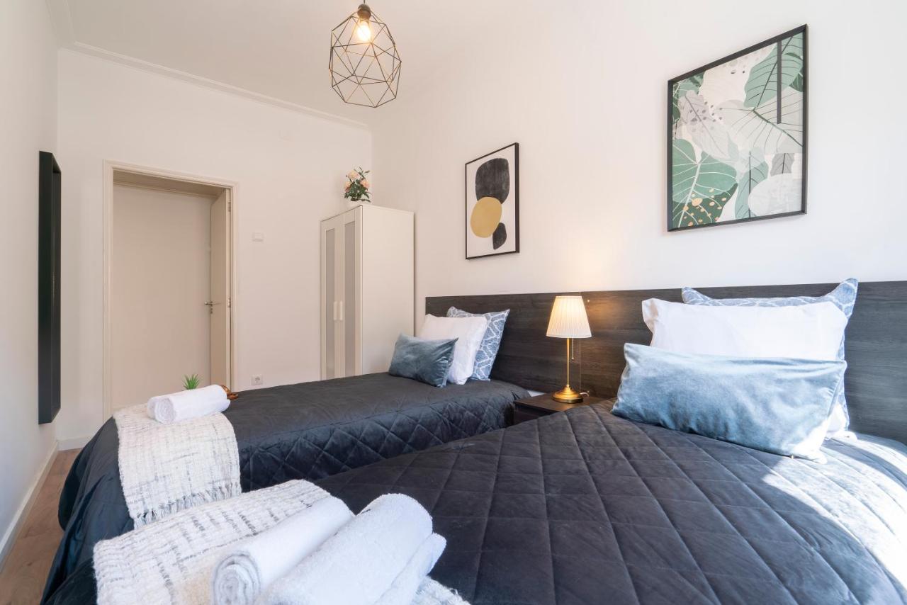 Host Wise - Comfy Minimalist Flat - 4