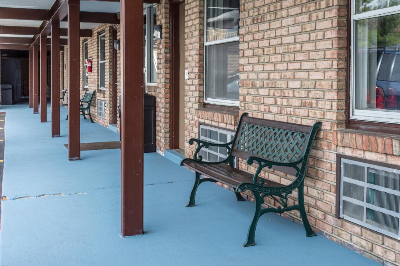 Sunrise Inn Hershey — photo 16