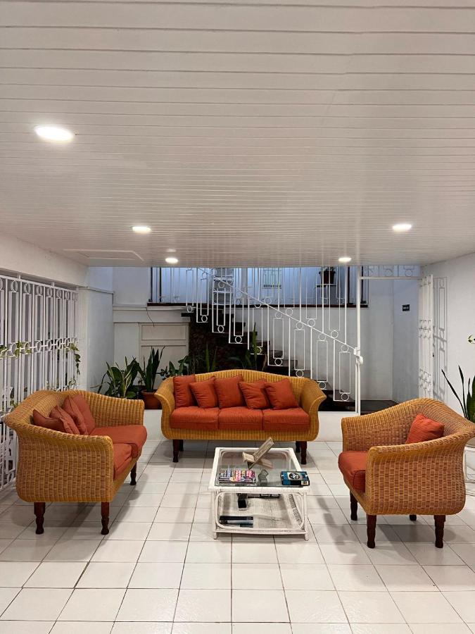 The Monteray Hotel - 4