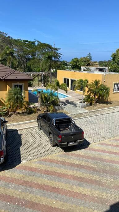 Serenity Escape Apt 5 - 5