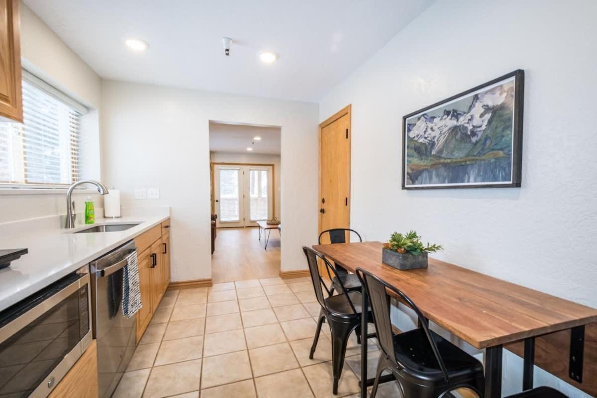 Chalet Utah — photo 17