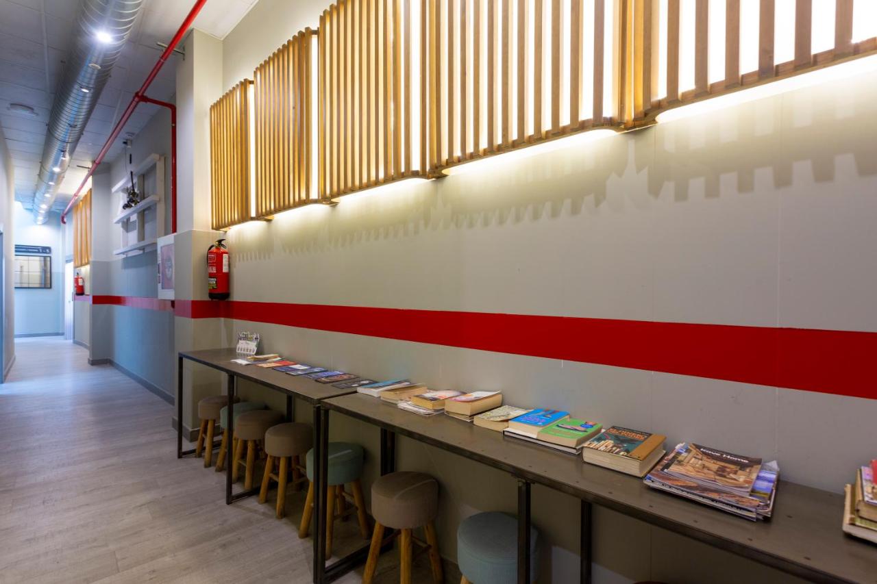 Malaga Stop Hostel AB - 5