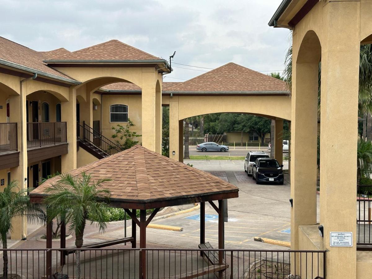 Texas Inn and Suites RGV — photo 15