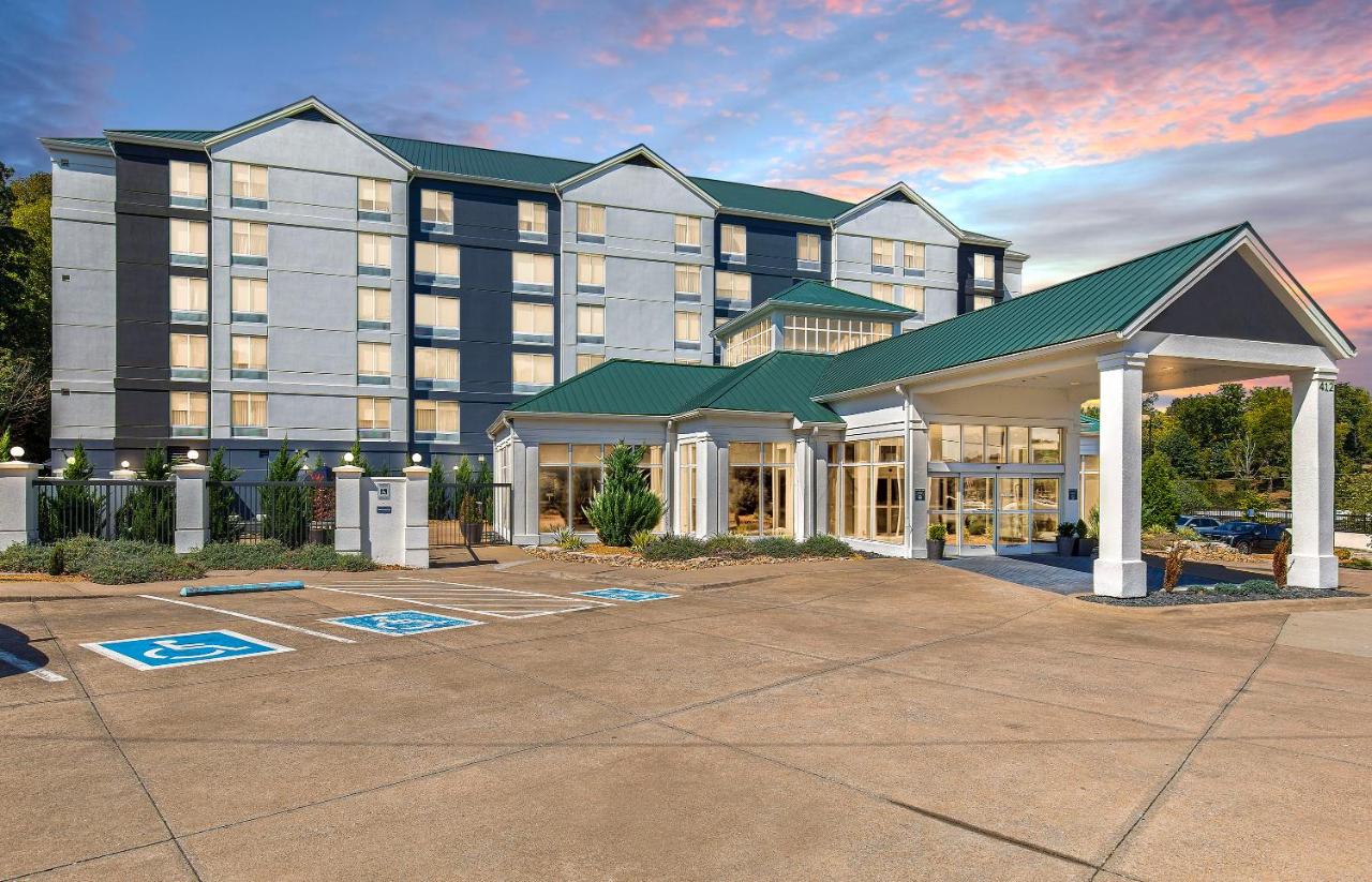 Crowne Plaza Nashville Airport by IHG - 2
