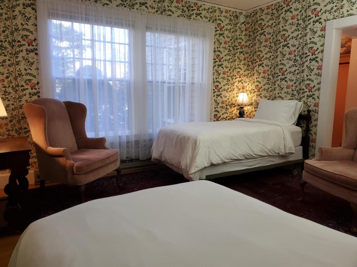 Harbourside Inn — photo 19