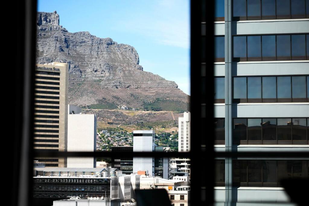 Icon City Centre - No Load Shedding! - 5