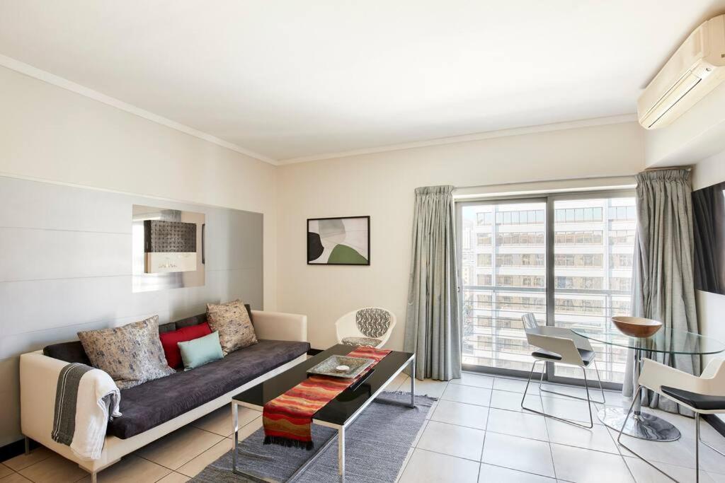 Icon City Centre - No Load Shedding! - 4