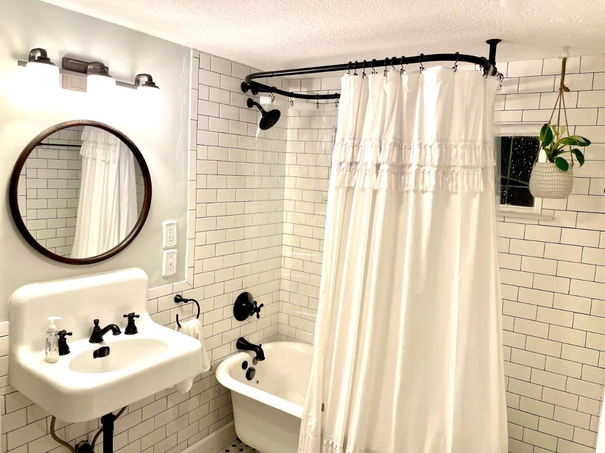 Inn the Heights — photo 12