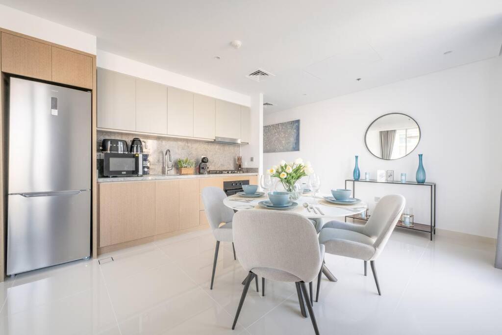 Modern 1BR Oasis in Beach Isle with Beach Access - 5