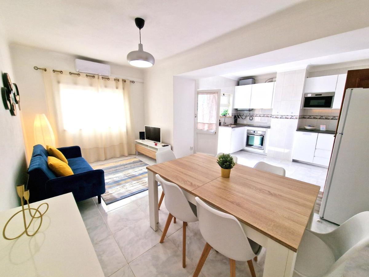 Azure - Golden Lights Apartment - Portimão