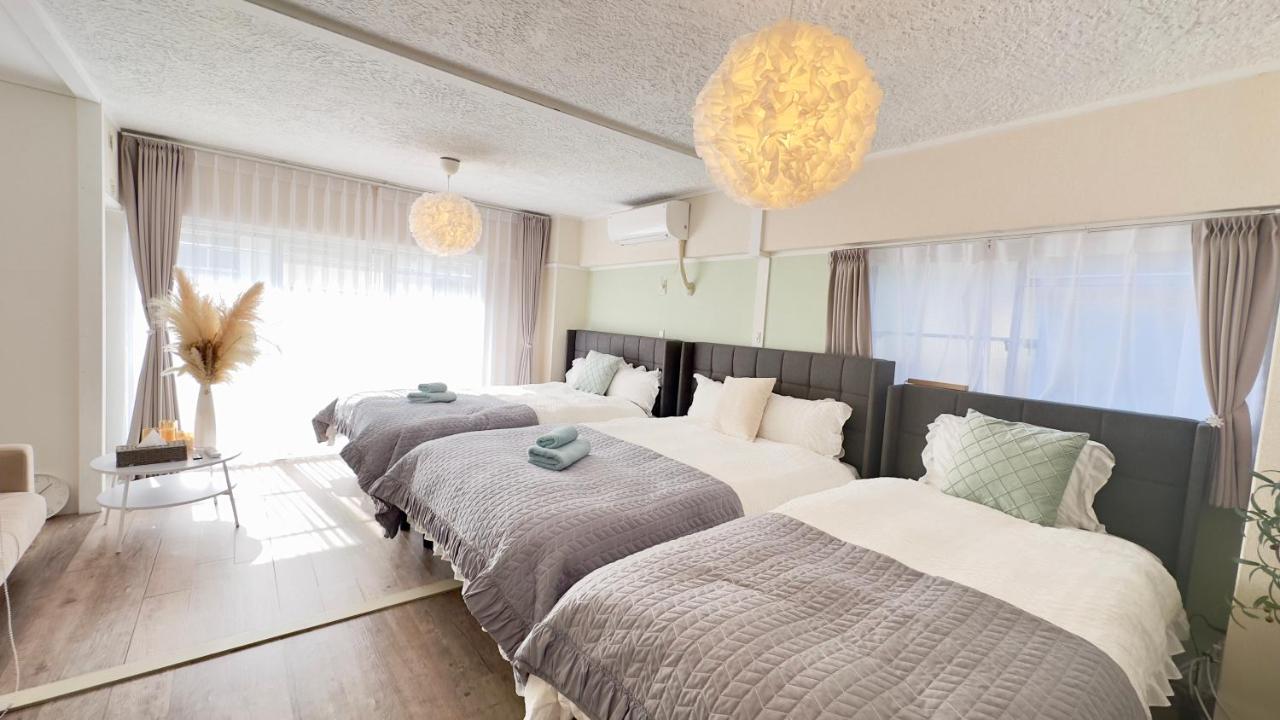 Kawaii House Tokyo Shin-Okubo 45 square meters and has 3 beds - 2