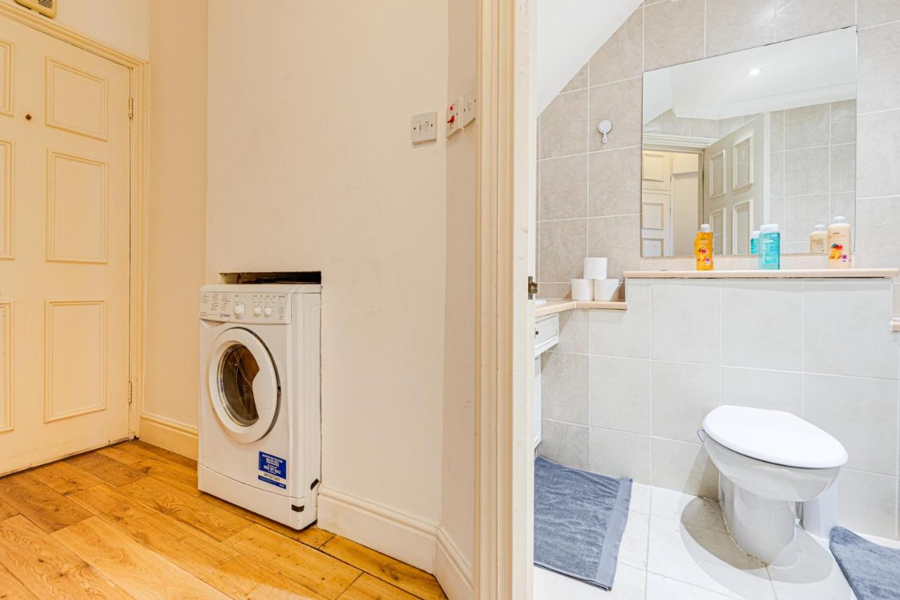 LUXstay2 Earls Court Apartment - Sleeps up to 8 - 3