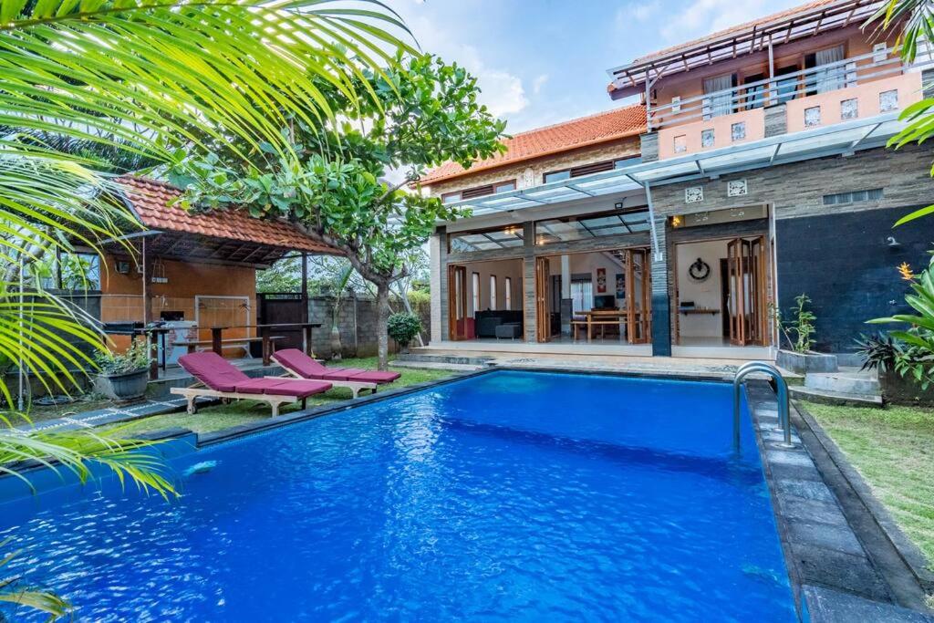 Private 3 Bedroom Villas, 5 mnt to Beach Nusa Dua - 4