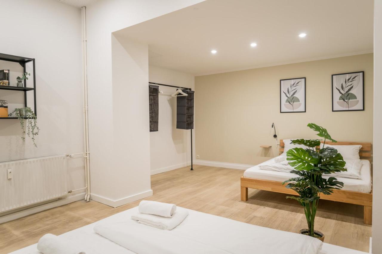 Spacious Family Apartment with 2 Bedrooms - 3