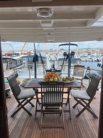 Boat & Breakfast Alicudi - 5