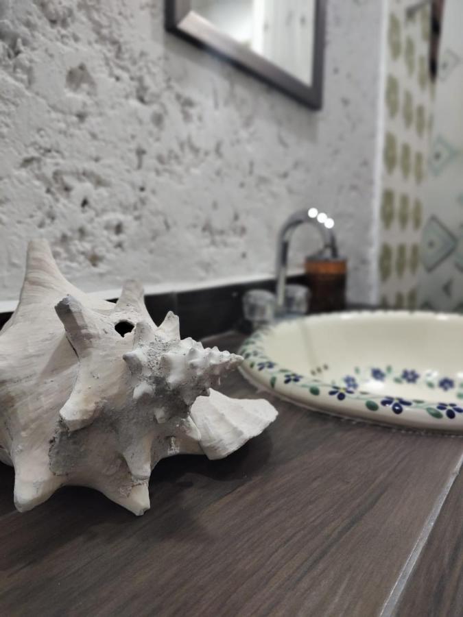 ON THE BEACH SURFERS SUNRISE HAVEN 2 - 3