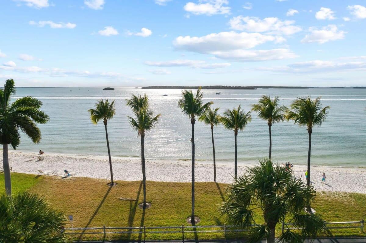 Sanibel Harbour Tower Condo — photo 20